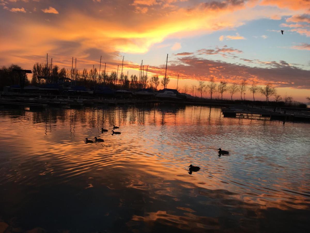 Balatonlelle Apartmanhaz Экстерьер фото